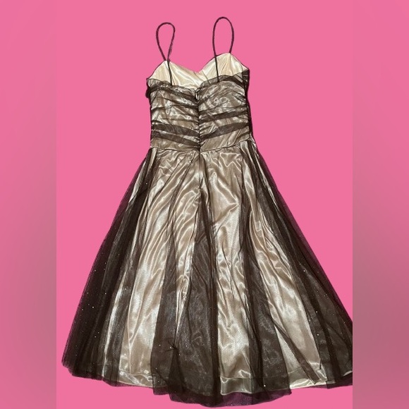 Sparkly prom dress - Picture 2 of 3